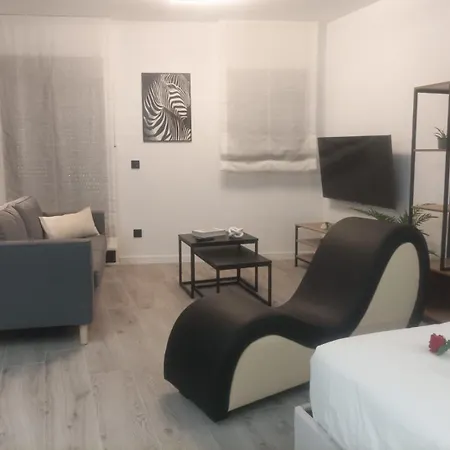 The Romantic Loft Apartman