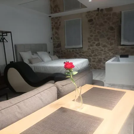 The Romantic Loft *