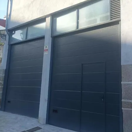 The Romantic Loft דירה בחאר