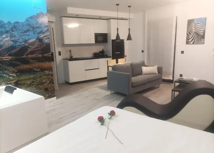 The Romantic Loft 아파트